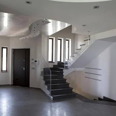 Villa Mediterraneo *